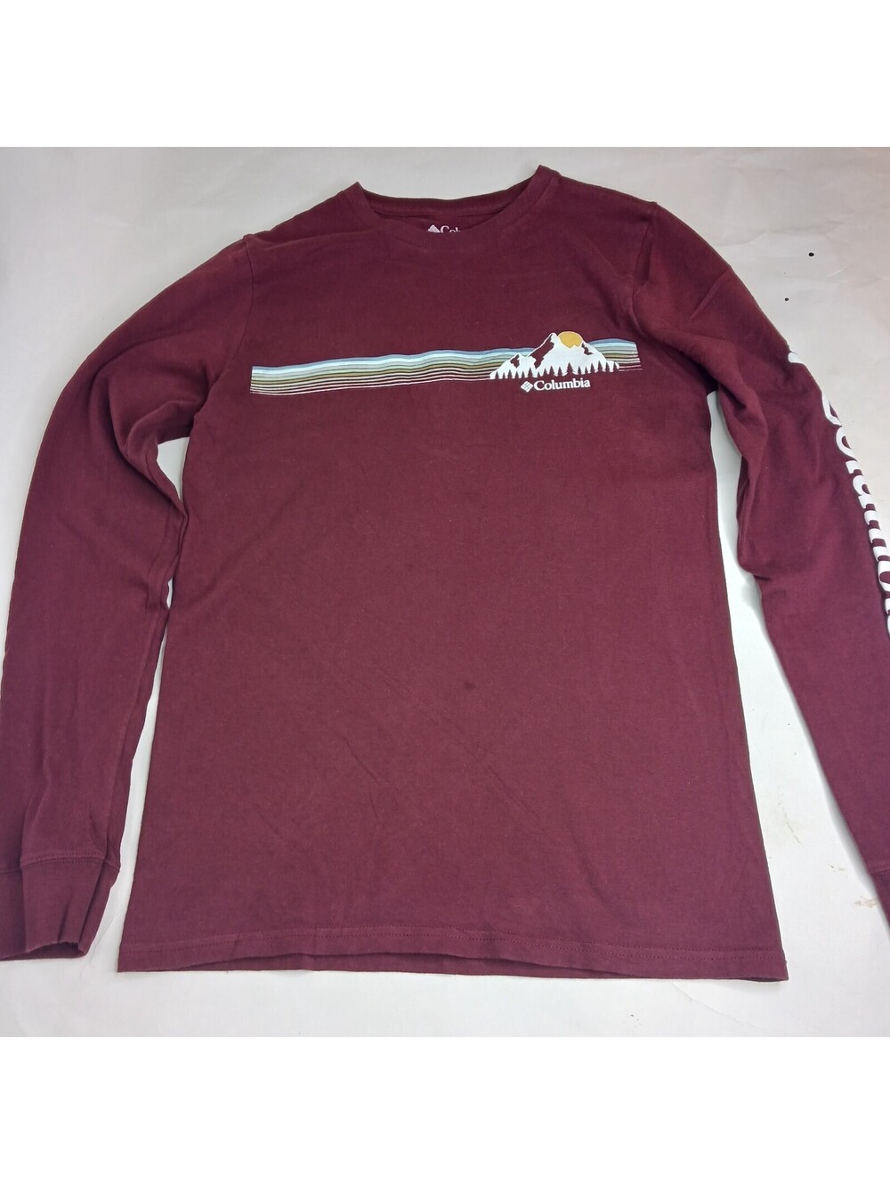 Columbia Sportswear Longsleeve Shirt With Mountain Graphic Spellout Men's Small
